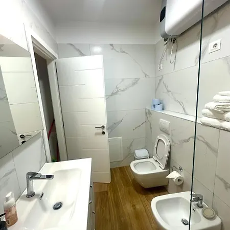 Apartamento Ledia's *