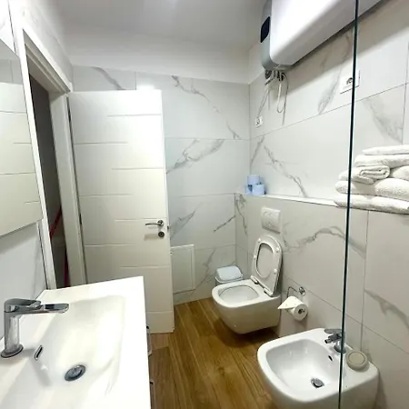 Ledia's Apartamento *